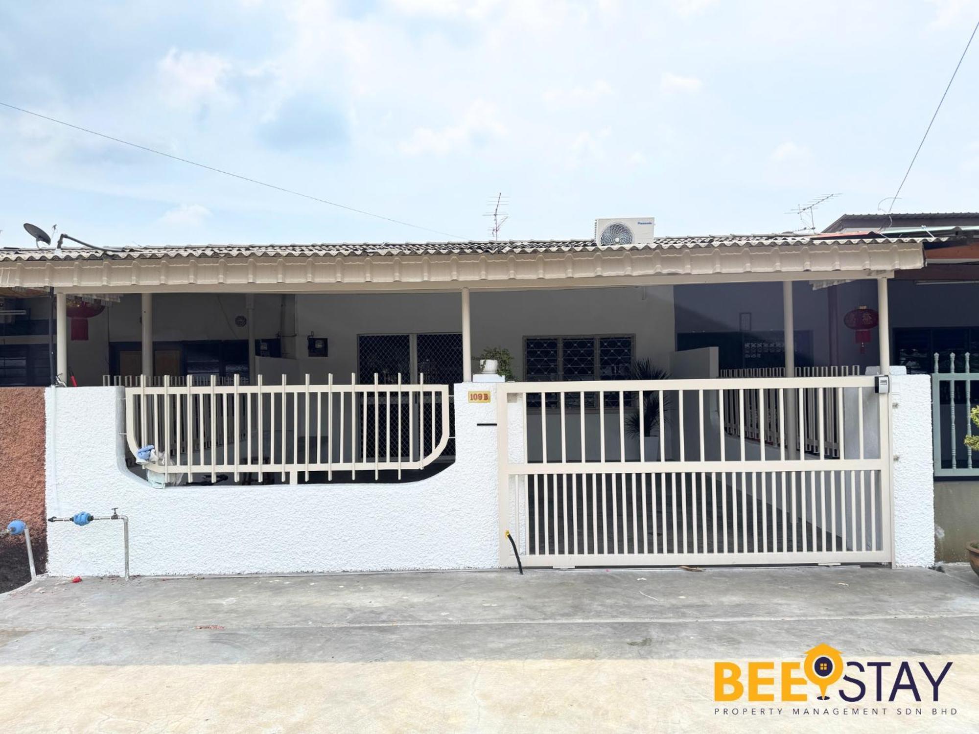 Jenjarom Modern Homestay Jenjarum Exterior foto